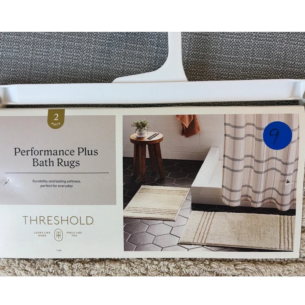 New Threshold Performance Textured Cotton Non-Skid Bath Rug Set 20x34